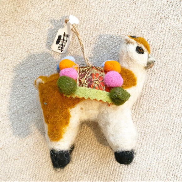 Anthropologie Llama ornament - Picture 3 of 3